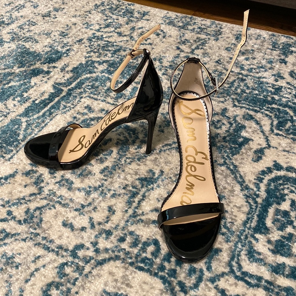 Brand new never worn Sam Edelman heels